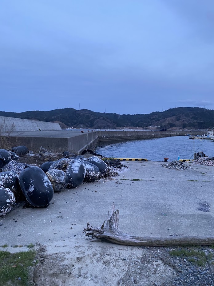 堤防の入り口